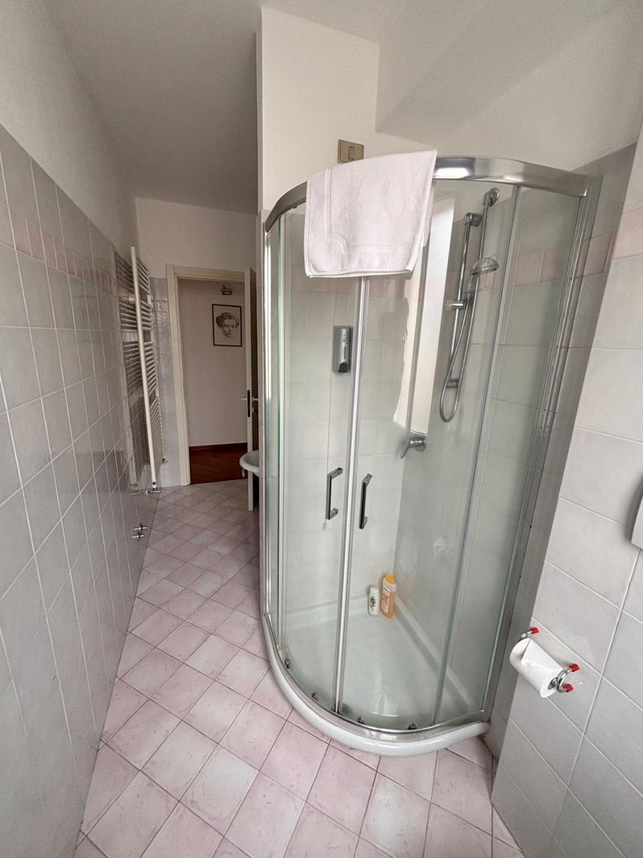 Casa Vacanze Magnolia Borgo Ticino 外观 照片