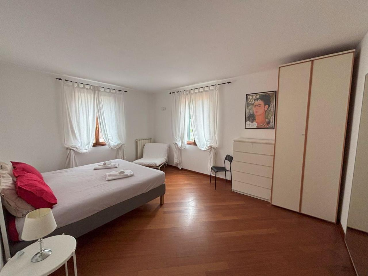 Casa Vacanze Magnolia Borgo Ticino 外观 照片