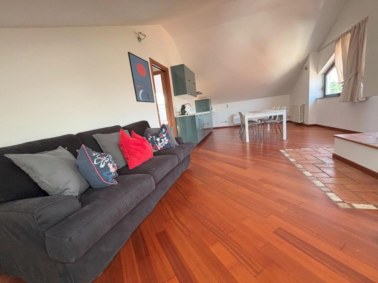Casa Vacanze Magnolia Borgo Ticino 外观 照片