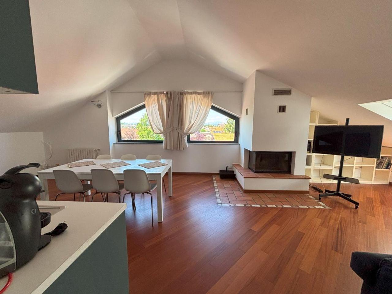 Casa Vacanze Magnolia Borgo Ticino 外观 照片