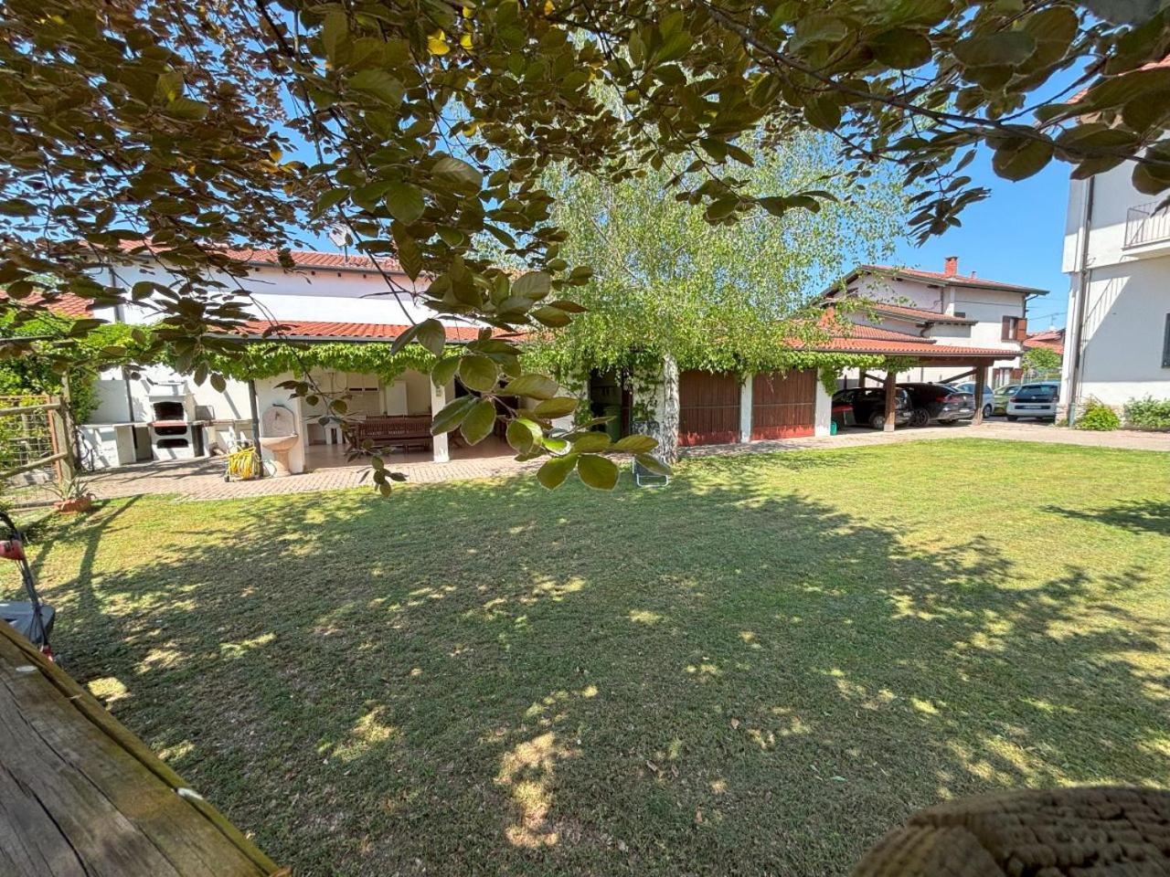 Casa Vacanze Magnolia Borgo Ticino 外观 照片