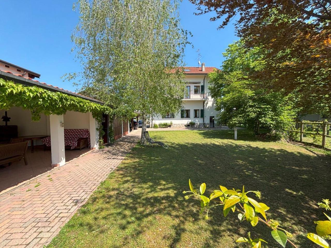 Casa Vacanze Magnolia Borgo Ticino 外观 照片